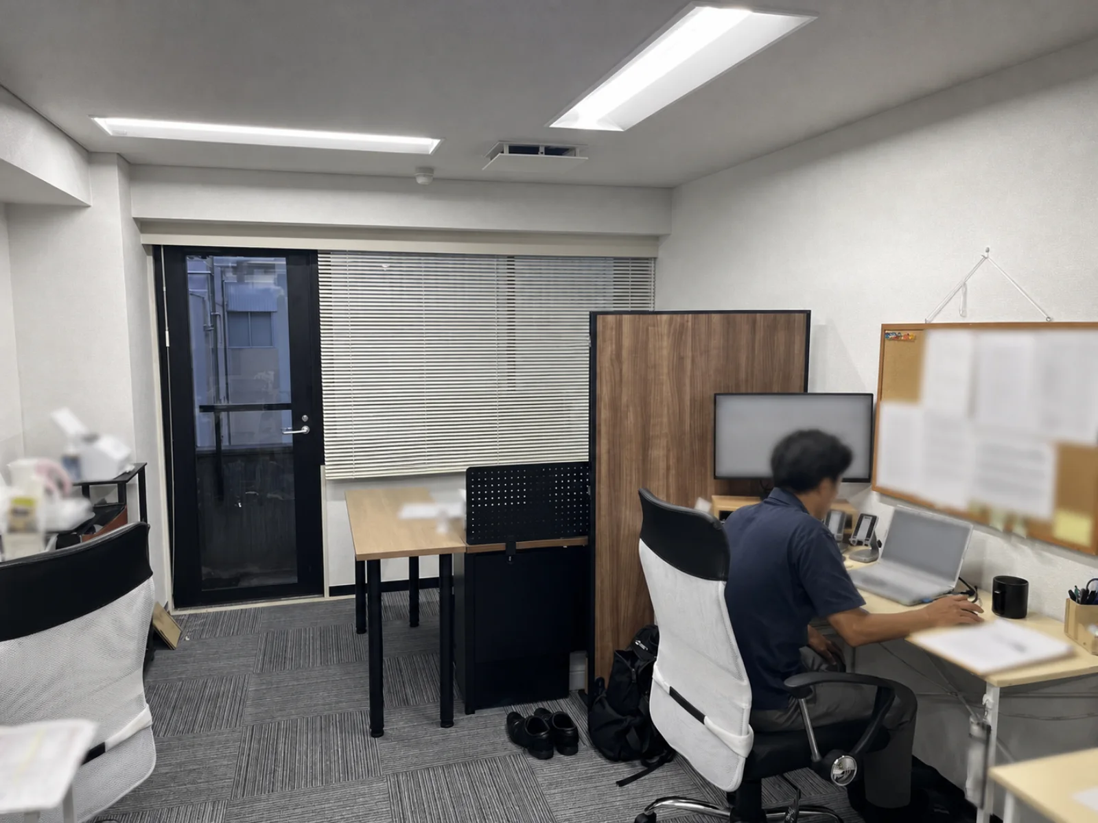 横浜支店の執務スペース